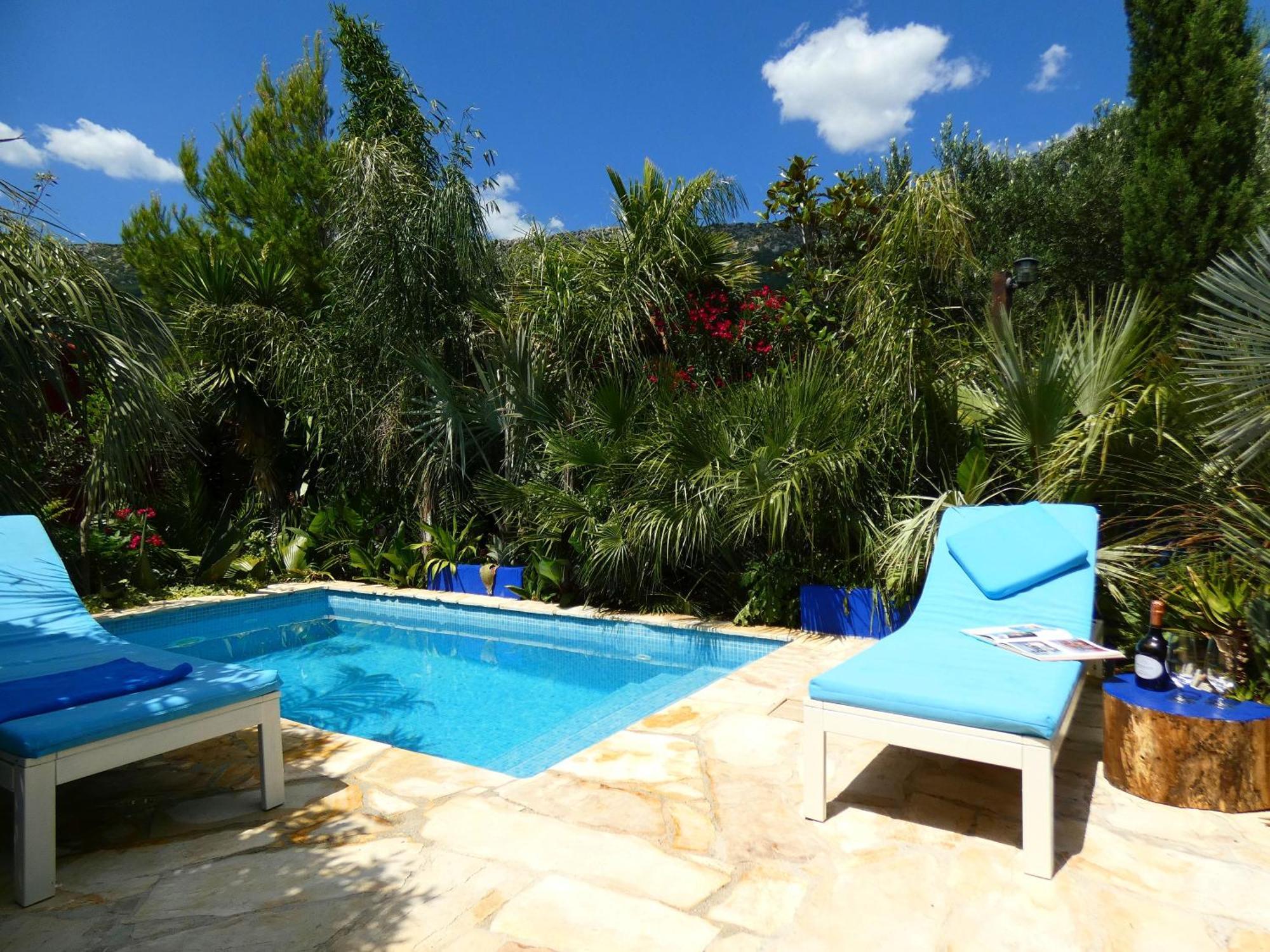 Villa Tropica, Total Privacy, Tropical Garden And Private Pool Kastela Bagian luar foto