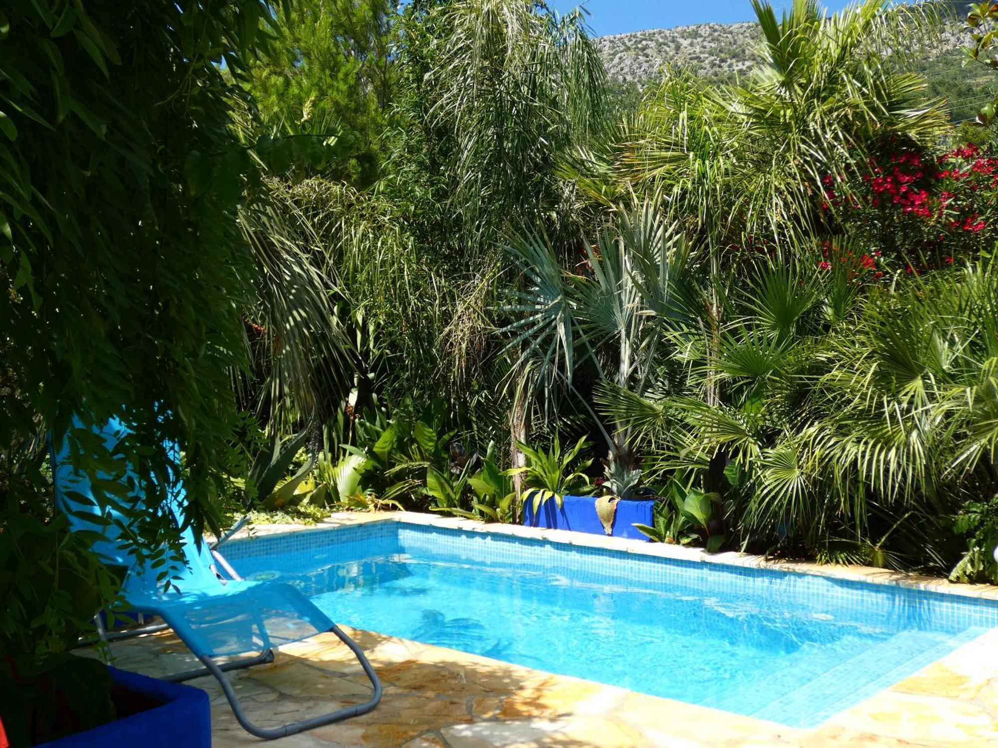 Villa Tropica, Total Privacy, Tropical Garden And Private Pool Kastela Bagian luar foto